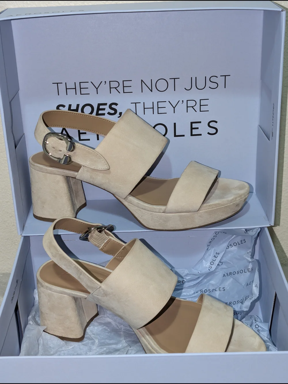 Aerosoles Camera Platform Sandals Size 10 - Picture 2 of 9